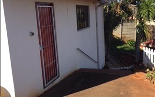 Studio apartment in Glen Hills