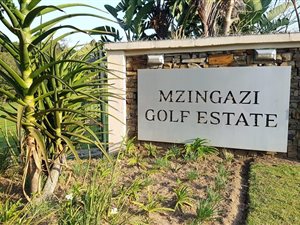 919 m² Land available in Mzingazi Golf Estate