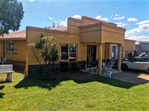 3 Bed House in Kwaggasrand