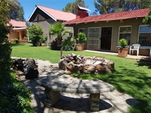 4.3 ha Farm in Roodewal and surrounds