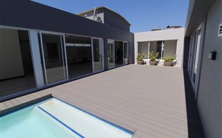 4 Bedroom House in Greenstone Hill