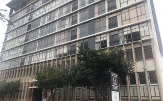 1 Bedroom Apartment in Newtown