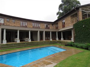 5 Bed House in White River Country Estate