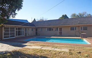 3 Bedroom House in Fichardtpark