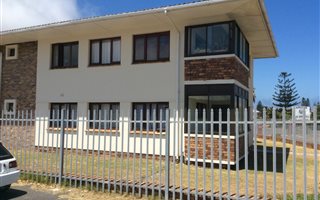 2 Bedroom Apartment in Fish Hoek