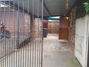 3 Bed House in Theresa Park