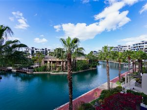 2 Bed Apartment in Waterfront