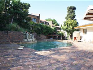 4 Bed House in Hoheizen