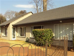 4 Bed House in Wierda Park