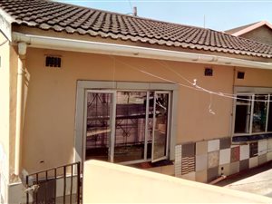 2 Bed House in Crossmoor