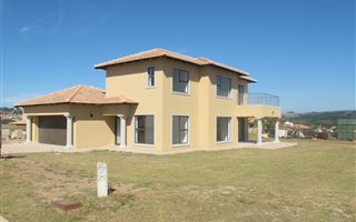 3 Bedroom House in The Hill Estate