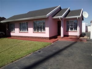 3 Bed House in Sebokeng Zone 17