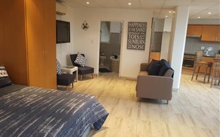 Bachelor apartment in Umdloti