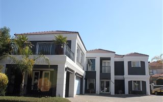 4 Bedroom House in Melodie