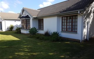 2 Bedroom House in Onverwacht