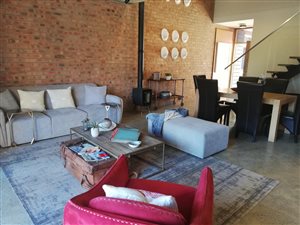 2 Bed Townhouse in Menlo Park