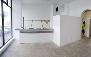 136 m² Retail Space in De Waterkant