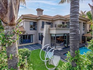 5 Bed House in Senderwood
