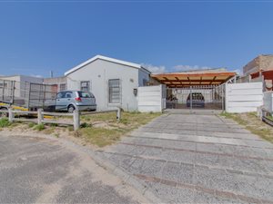 3 Bed House in Weltevreden Valley