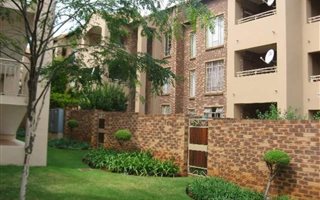 2 Bedroom Townhouse in Olympus