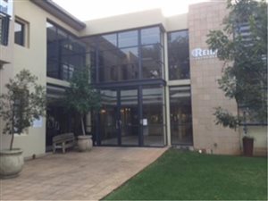860 m² Retail Space in Bryanston