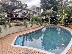 6 Bed House in Grayleigh