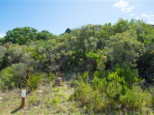 754 m² Land available in Ballots Bay