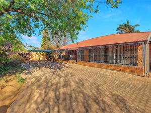 3 Bed House in Witpoortjie