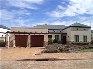 2 Bed House in Atlantic Beach