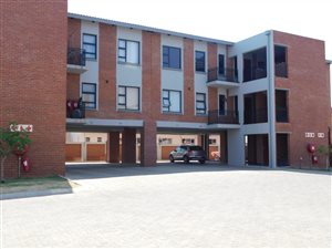 3 Bed Apartment in Silverfields