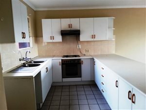 3 Bed House in Zwartkop