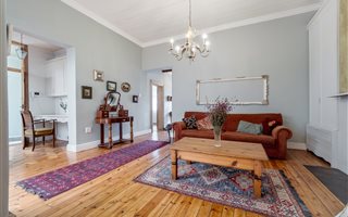 2 Bedroom House in Claremont