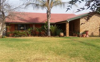 3 Bedroom House in Cassandra