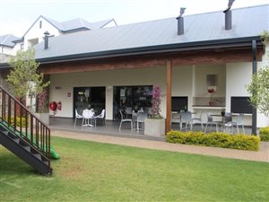 3 Bed Apartment in Greenstone Hill