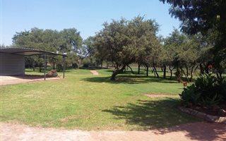 4 Bedroom House in Doornpoort and surrounds