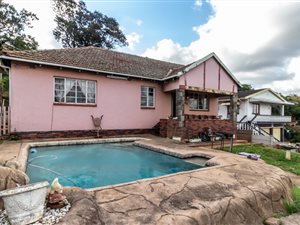 3 Bed House in Sea View