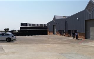 2338 m² Industrial space in Rooihuiskraal