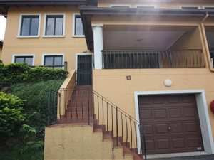 3 Bed Duplex in Sunningdale