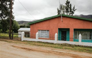 1 m² Land available in Uniondale