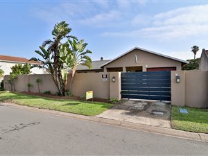 4 Bed House in Gonubie