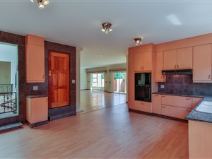 4 Bed Townhouse in Glenhazel