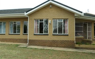 3 Bedroom House in Panorama