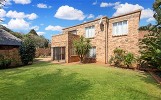 3 Bedroom House in Kloofendal