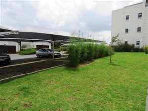 2 Bed Apartment in Dainfern