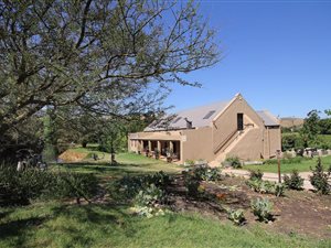 6.4 ha Farm in Bot River