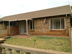 2 Bed Duet in Doornpoort and surrounds