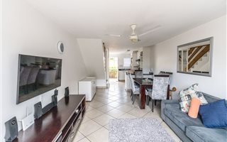 2 Bedroom Duplex in Glenwood