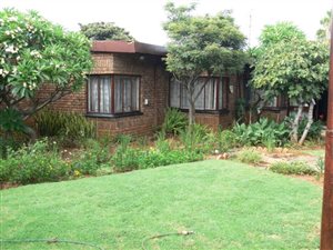 4 Bedroom House in Laudium