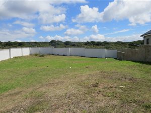 588 m² Land available in Stilbaai