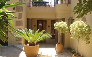 1 Bedroom Apartment in Randpark